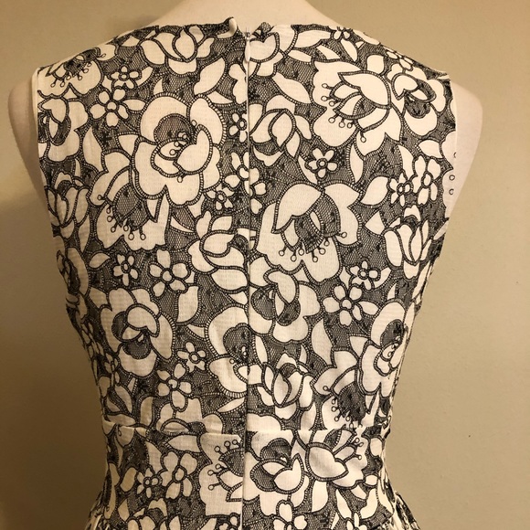 NWT Just Me Black & White Lace Floral Print Dress - Picture 7 of 12